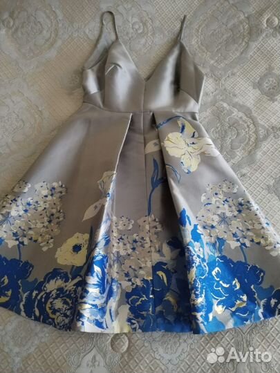 Calvin klein платье