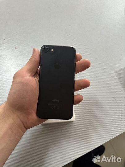 iPhone 7, 32 ГБ