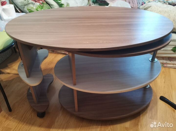 Журнальный столик