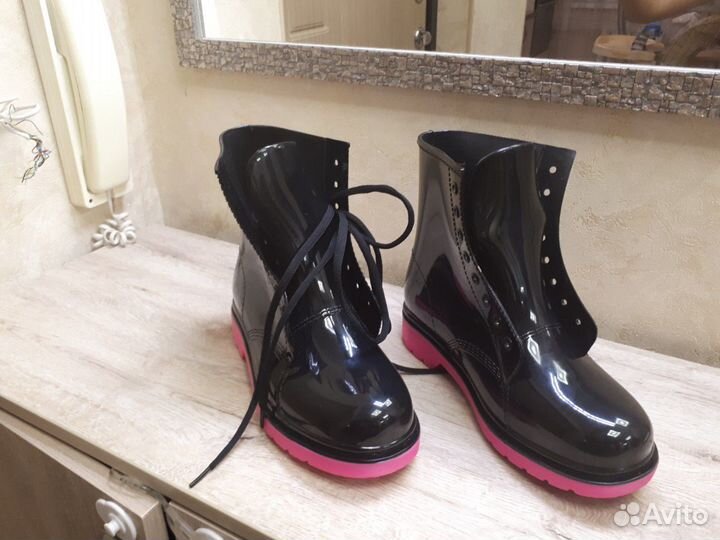 Ботинки резиновые