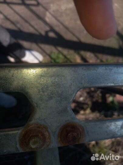 Багажник на крышу универсальный