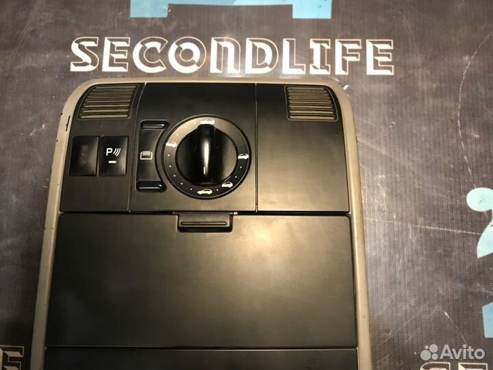 Плафон подсветки салона Porsche