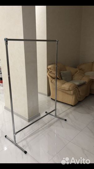 Вешалка напольная