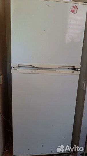 Холодильник бирюса