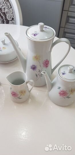 Кофейник,чайник,молочник ГДР Хризантемы