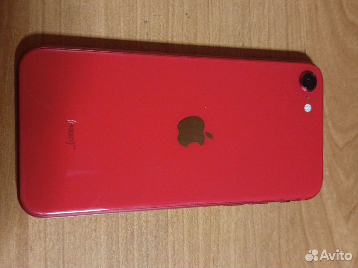 Телефон iPhone se 2020