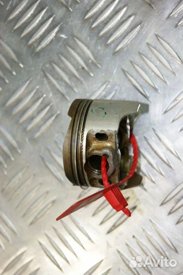 Поршень Kawasaki ZRX400