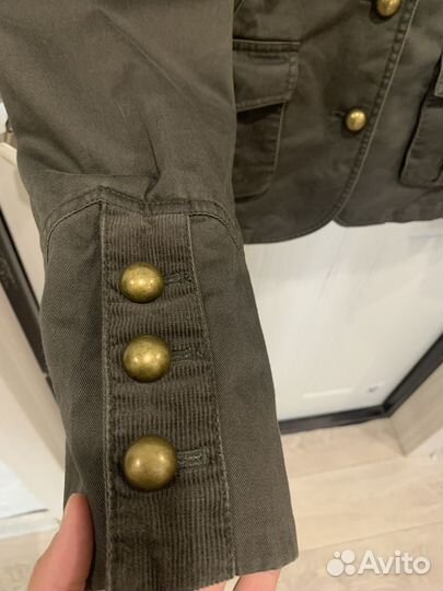 Женский пиджак хаки 42 на весну осень