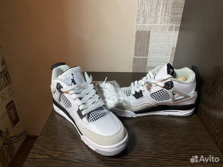 Wmns AIR jordan