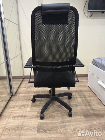 Компьютерное кресло Metta SU-BP-8