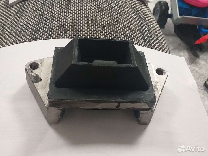 Опора МКПП transit 06- (MT82)