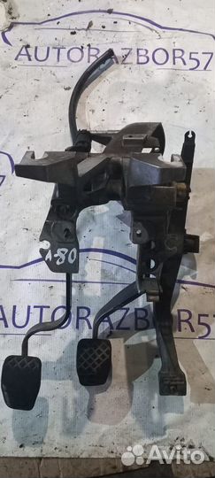 Педали ауди-80