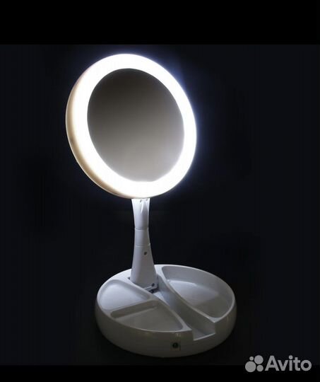Зеркало увеличительное двустороннее с подсветкой