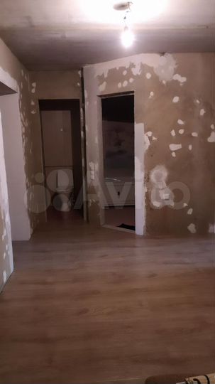 2-к. квартира, 85 м², 4/10 эт.