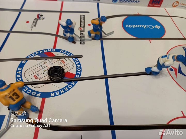 Настольный хоккей 