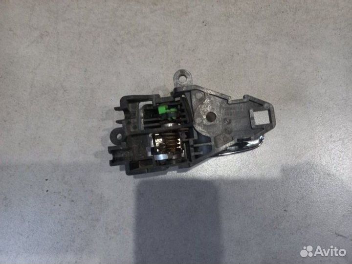 Ручка двери внутренняя передняя правая Mitsubishi