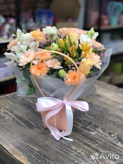 Цветы, доставка цветов в г. Нижневартовск