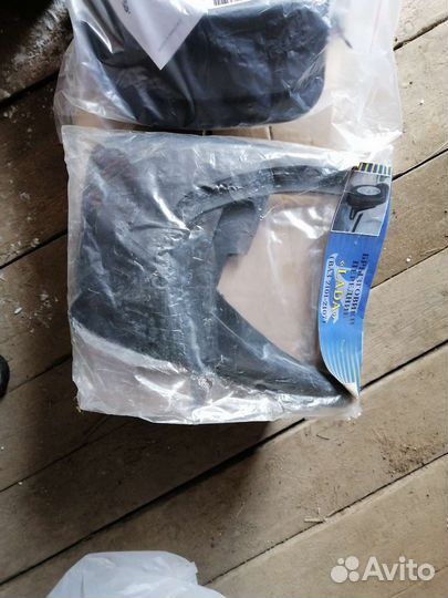 Брызговики универсальные