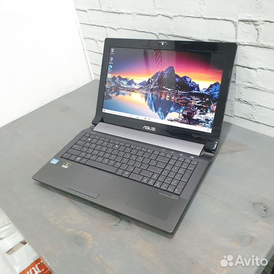 Ноутбук Asus 15.6