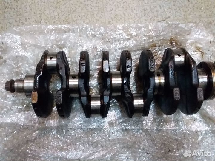 Двигатель Audi 80 3A в разборе