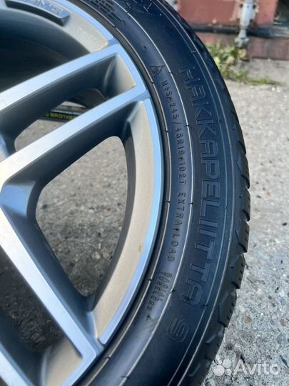 245/45R19 Nokian Tyres Hakkapeliitta 9 XL в сборе