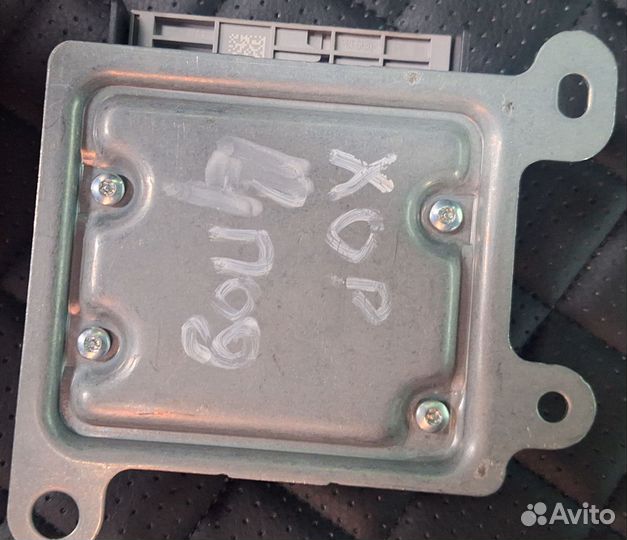 Блок srs на рено логан 2
