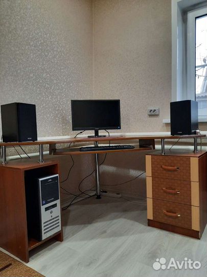 Компьютерный стол бу