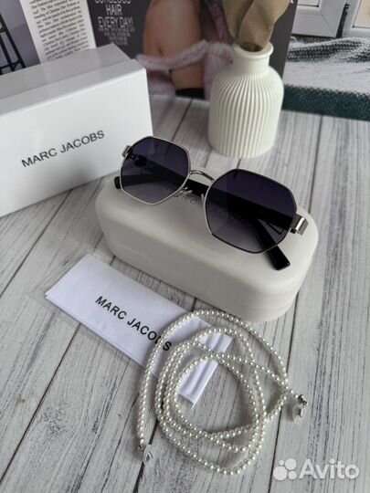 Солнцезащитные очки женские Marc Jacobs