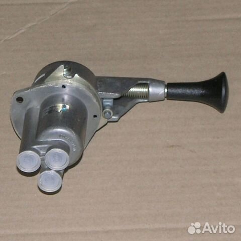 Кран тормозной обратного действия (3 (пааз тапаз)