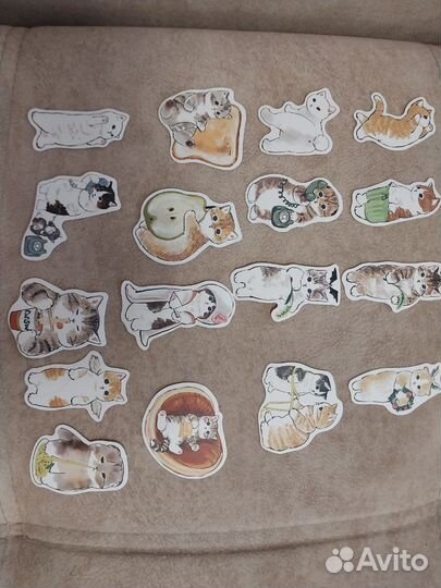 Наклейки котики