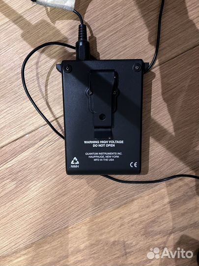 Для вспышки акк Quantum Turbo и кабель CP-E