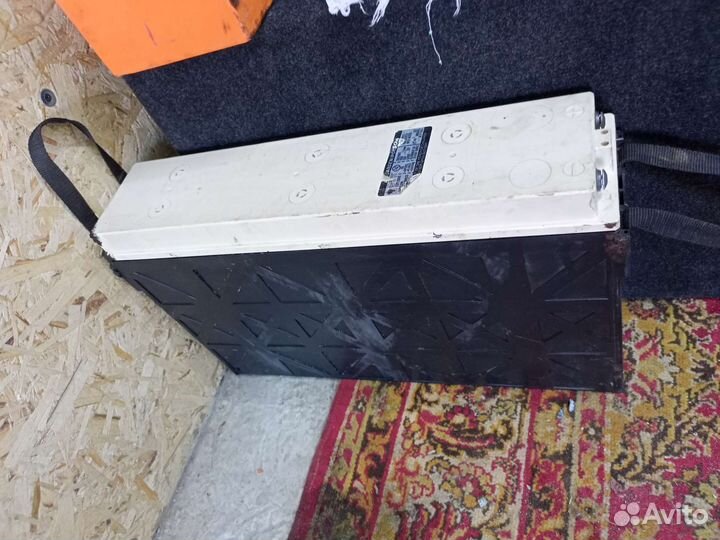 Аккумулятор агм180 агм 75