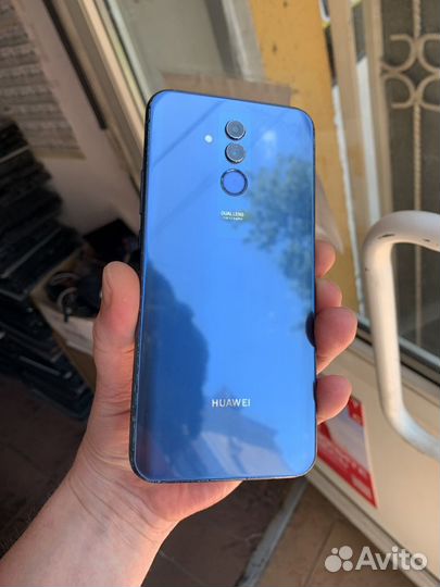 HUAWEI Mate 20 lite, 4/64 ГБ