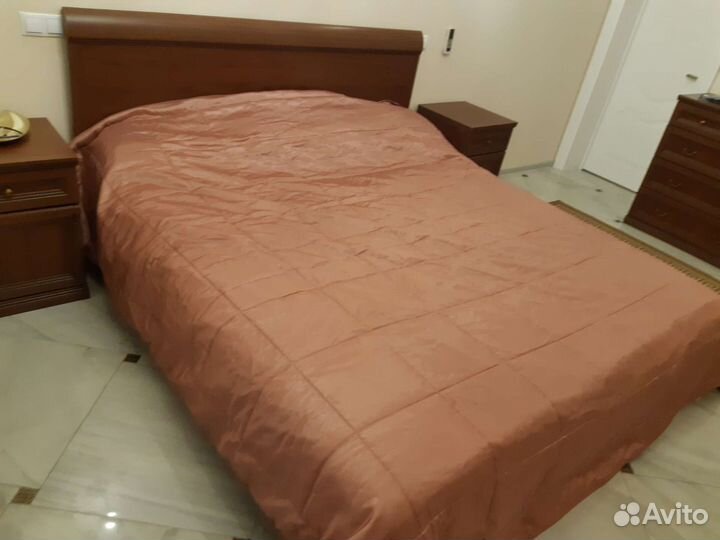 Покрывало на кровать стеганое