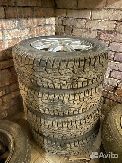 Колеса в сборе r14 зимние 4 100
