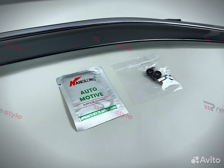 Ветровики Mitsubishi Eclipse Cross с17г