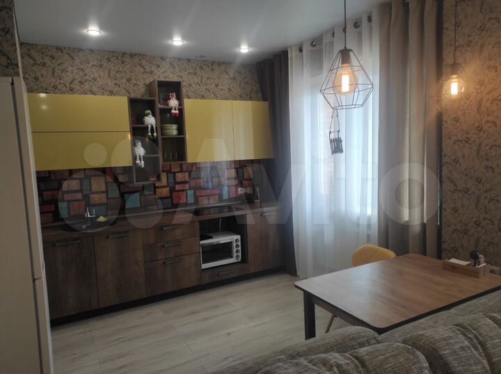 2-к. квартира, 57 м², 11/18 эт.
