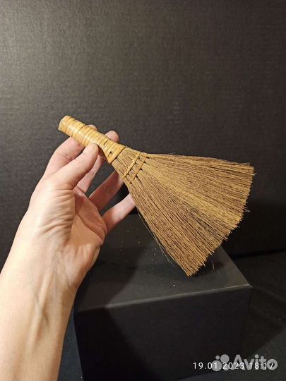 Метёлка Оберег Картина на камне