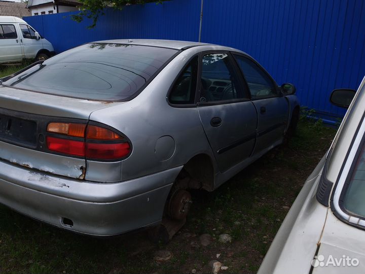 Renault Laguna