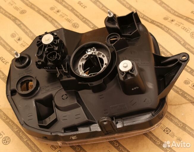 Фара правая suzuki jimny 3 III 98-08