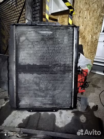 Радиатор охлаждения основной Hyundai Galloper 2