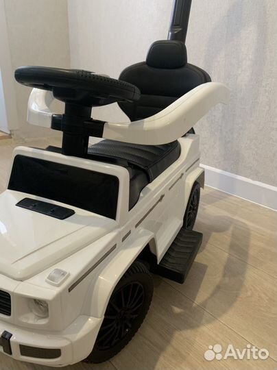 Машинка каталка mercedes