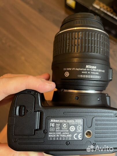 Зеркальный фотоаппарат nikon d3000