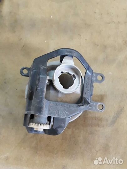 2011-16 Приус 30 птф Правая Toyota Lexus