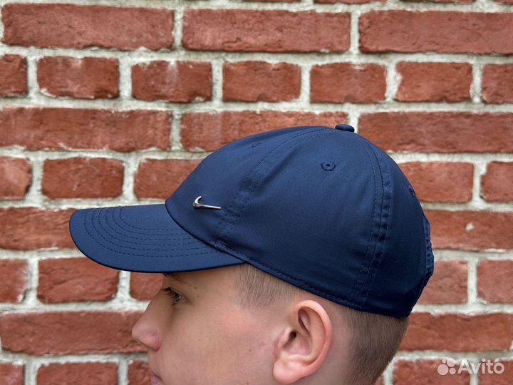 Кепка Nike Swoosh Metal Logo Cap оригинал