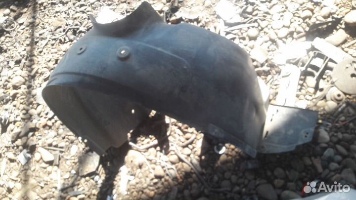 Подкрылок (локер) на Шевролет Круз