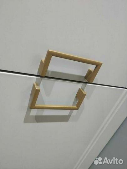 Тумба под телевизор Ассоль