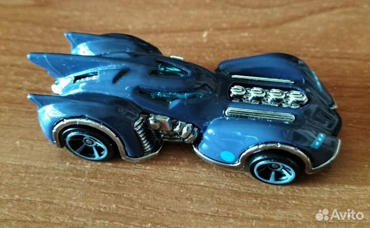 Hot Wheels Редкая модель batman: arkham asylum BAT