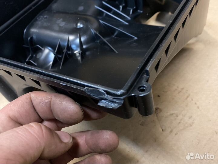 Корпус воздушного фильтра opel astra j