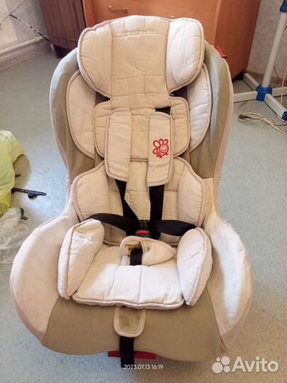 Детское автокресло от 0 до 25 кг